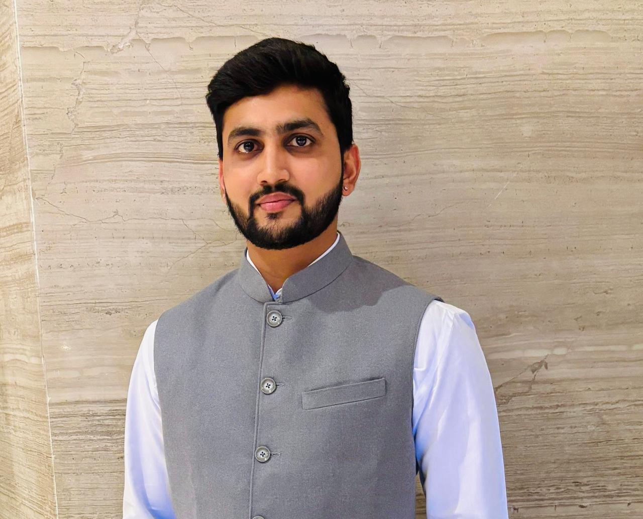 Dhruv Shah